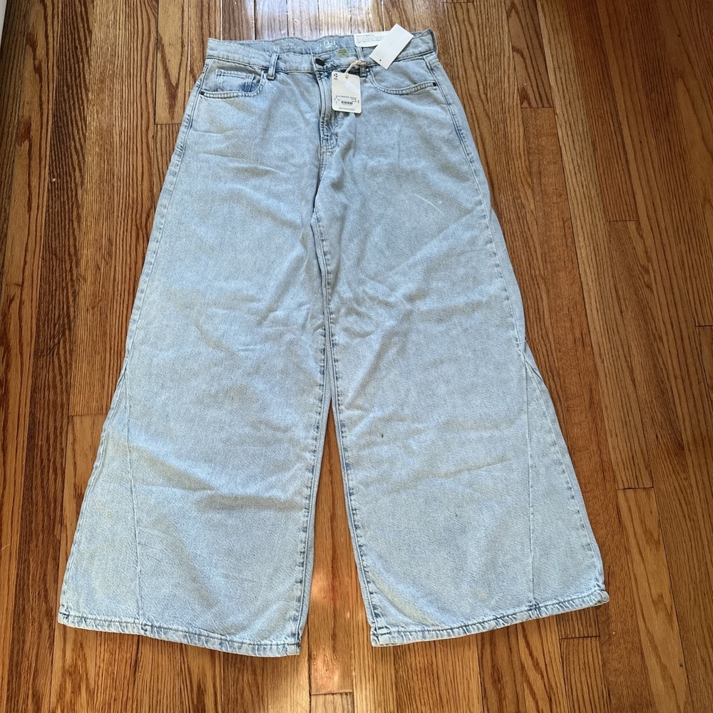 A.n.a High Rise Super Wide Leg Light Wash Jeans Size 12P Petite
